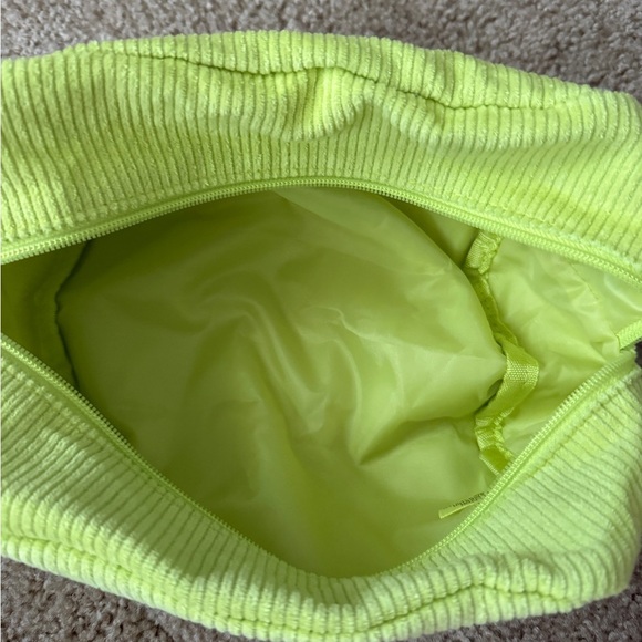 Sephora Lime Green Corduroy Pouch - Picture 6 of 6